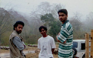 From L-R, and very tired after a long drive are myself, Eddie & Satya in front of Hornbill House, Top Slip, Anamalais.